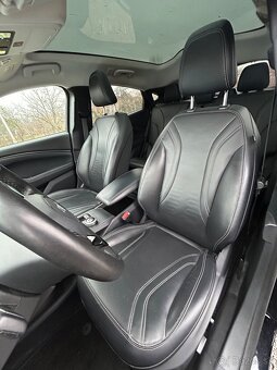 MUSTANG MACH-E 2021 197 kw/ 269k Panorama - 9