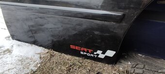 Dvere okná Seat Leon Toledo - 9
