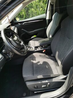 Škoda Octavia 2.0TDI DSG 2021 - 9