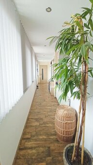NOVINKA Očarujúci kompletne zrekonštruovaný dom - 9