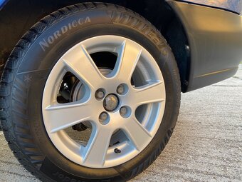 Nissan Almera N15 - 9