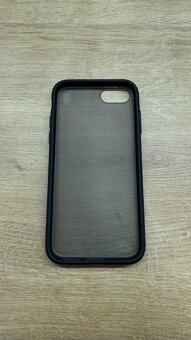 iPhone SE 2020 64GB - 9