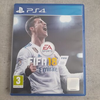 Predám PS4 slim 1tb s 8 hrami – TOP stav - 9