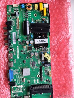 Náhradne diely do TV Main Board - 9