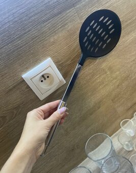 Sada pohárov a kuchynské príslušenstvo - 9