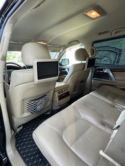 Toyota LANDCRUISER 200 V8 4.5 l D-4D LUX WALD TUNING - 9