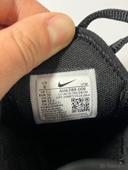 Nike Air Max 270 - 9