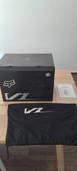 Motokrosová přilba FOX V1 Sayak + brýle - 9