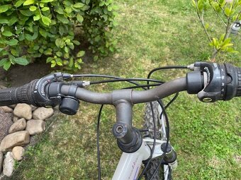 dievčenský bicykel - 9