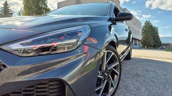 Hyundai i30 CW 1.5 T-GDi mHEV N Line DCT PANORAMA - 9