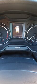 Škoda Octavia RS III 2.0 TSI DSG - 9