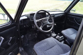 Lada Niva 1.7 4x4 - 9