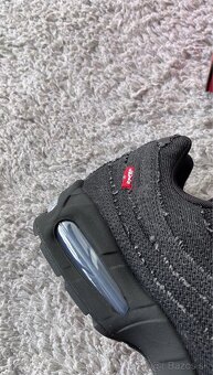 Nike Air Max 95 OG Levis Black - 9