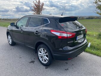 Nissan Qashqai 1.5 dCi 81kw Tekna 2015 6r.manuál - 9