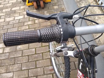 Engine FS 24 - celoodpružený 24" - 9