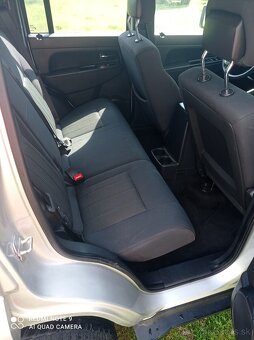 Jeep Cherokee Liberty Limited - 9