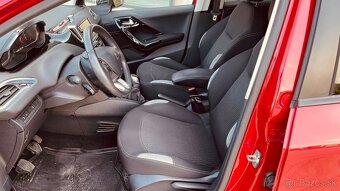 Predám Peugeot 208 Style 1.2 benzin 89 000 KM - 9