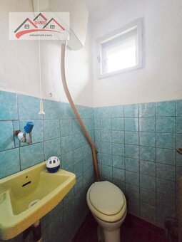 Ponúkame Vám na predaj rodinný dom v meste Handlová - 9