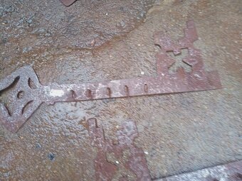 Smalt.nadoby.vesiaky - 9