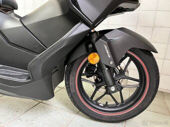 Skuter Honda Forza 125 - 9