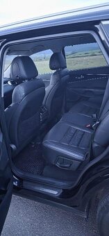 Kia Sorento - 9