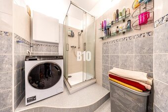 ĽUDOVÍTA FULLU - 3 IZBOVÝ BYT PO REKONŠTRUKCII S PANORAMATIC - 9