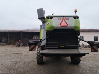 Kombajn CLAAS TRION 660 - 9