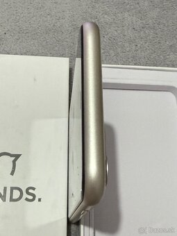 Predám Apple iPhone 11 256GB Silver Minimálne známky - 9