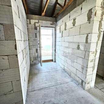 KOKŠOV - BAKŠA novostavba 4 izbový Bungalov výborná lokalita - 9