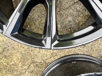 BMW ALU disky R22, 5X112, 9,5J/10,5j, X7 M-packet - 9