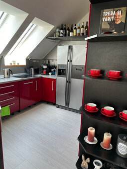 Predaj exkluzívneho 4-izbového mezonetu o výmere 197 m2 na D - 9