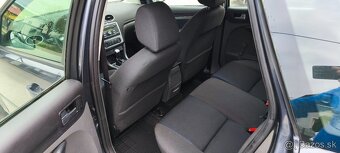 Ford Focus Combi 1.8 TDCi Ghia - 9