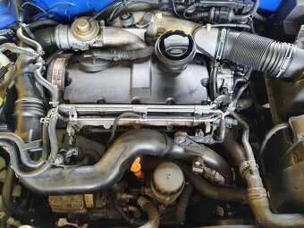 ROZPREDAM VW GOLF IV na diely 4x4 EU VERZIA - - 9