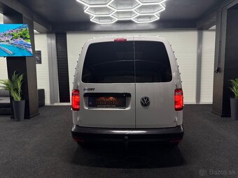 Volkswagen Caddy 2.0tdi 75kw 2019 L1 ťažné 1majiteľ - 9