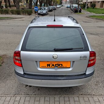 Škoda Octavia Combi 1.9 TDI Elegance 77 KW diesel - 9