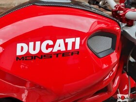 Motocykel Ducati Monster 1100 - 9