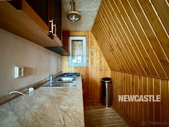 NEWCASTLE⏐PREDAJ - 3-izbová chata, Tajov - 9