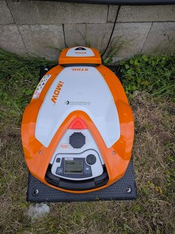 Inštalácia a predaj robotických kosačiek - 9