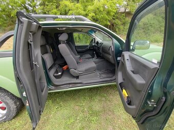 Nissan Navara D40 King Cab - 9