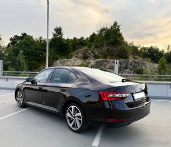 ✅ Škoda Superb III 2,0 TDi L&K - 9