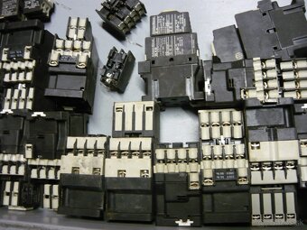 STYKAČ  SIEMENS  a ABB - 9