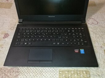 Lenovo. Intel i3. SSD 256 GB. 16 GB. Baterka dobrá. 15,6 FHD - 9