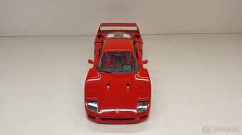 1:18 FERRARI F40 - 9