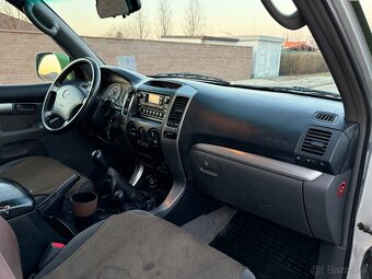 Toyota Land Cruiser 3.0 D-4D 4x4 - 9