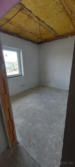 Moderná 4-izbová NOVOSTAVBA -  s rozsiahlym pozemkom 1316 m - 9