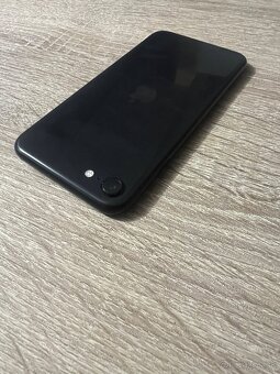 iPhone SE 2020 / 64GB Black TOP stav - 9