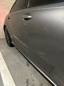 Mercedes-Benz A 200 AMG - 9