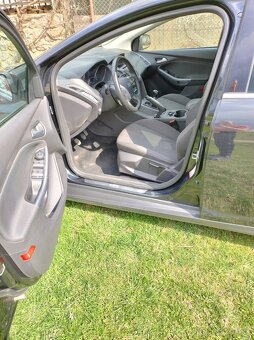 Ford FOCUS - 9