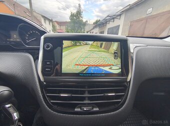 Peugeot 2008 1.2 Puretech 96kw  výbava Allure v záruke - 9