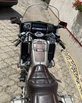 Honda goldwing 1200 - 9